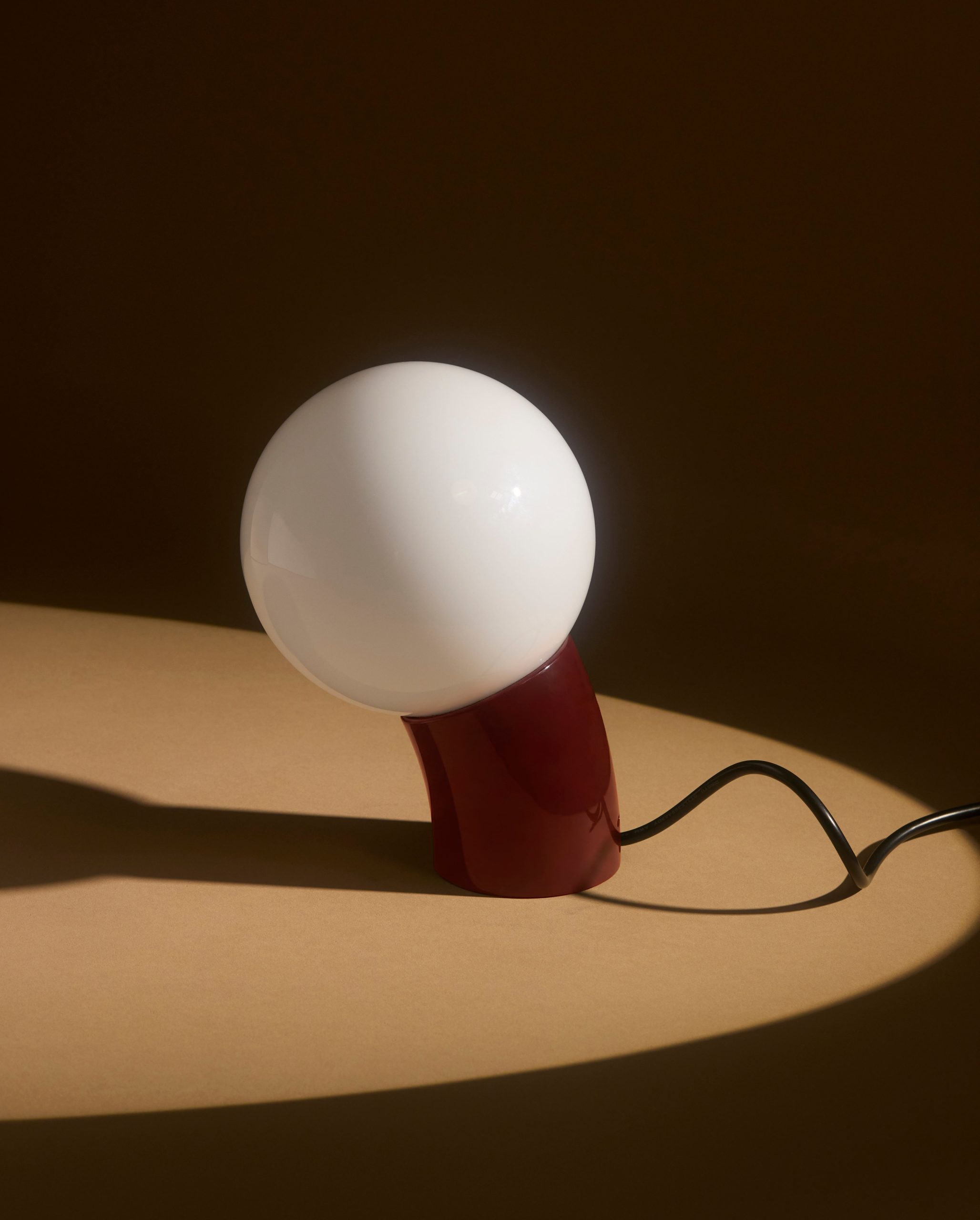 SUBCONSCIOUS_Lamp_5_43_Red.jpg